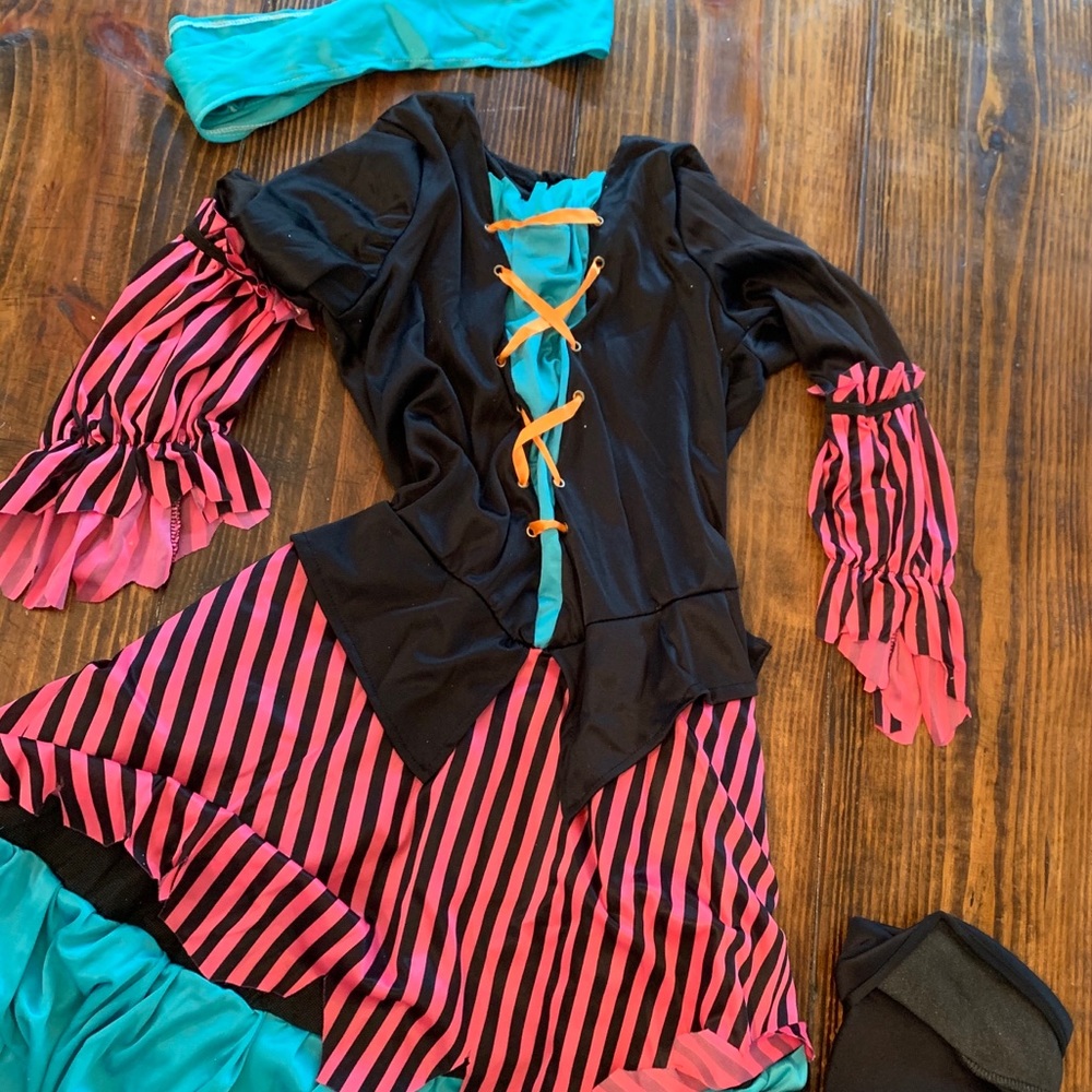 Girls Pirate Costume